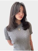 レイヤーロング美髪くびれワンカールシルキーグレージュ