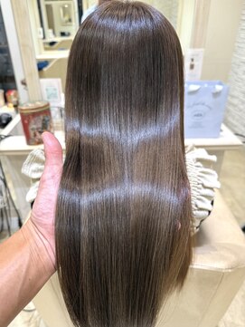 エイミーバイアフロートザガーデン 浦和店(amie by afloat the garden) マジカルストレートレビュー【浦和】