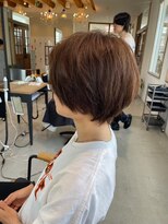 グランデュール 東静岡池田店(GRANDEUR)&nbsp;東静岡ショートボブくびれショートイルミナカラー顔周りレイヤー