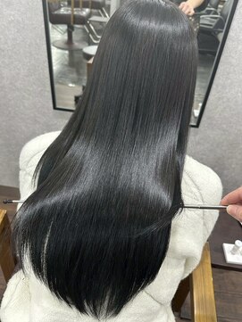 イリ 心斎橋(ili) 韓国風ミルクティーグレージュカラーベージュブラウン