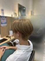 ウイバイファースト(u'i by first)&nbsp;ブロンドカラー