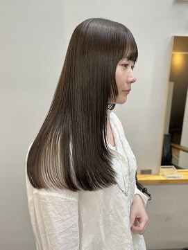 ヌープヘアーアイス(NUUP.hair ici) 大人美人艶カラーベージュ小顔カット透明感レイヤーロング