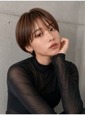 ショートカット・レイヤーカット×白髪ぼかし
