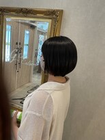 リノ カルバリ(Lino Calbari)&nbsp;ナチュラルストレートボブ