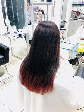 サロンドユー ベルポート本店(SALON DE U) モード系グラデーションカラー