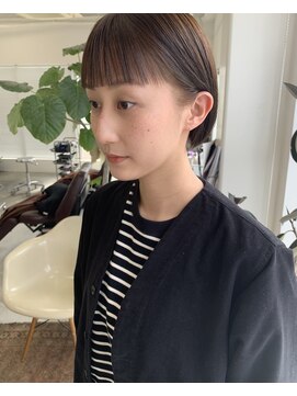 フィル(fil) ミニボブ/マットブラウン