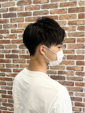 ヴィップルーム(viproom) 韓国マッシュ/センターパート/ツイストスパイラルフェード四街道