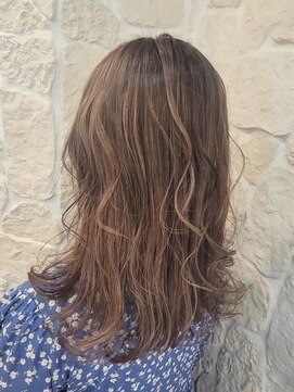 アムネシア たまプラーザ(AMNESIA) ことりベージュ/フレンチガーリー/ニュアンスカラー