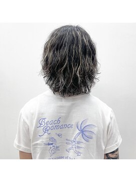 チーカ(chica) スパイラルパーマ×ハイライト