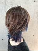 インナーカラーを活かしたウルフカット