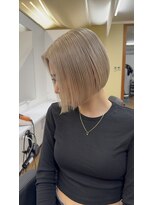 ジゼル(gisele)&nbsp;(小山)グレージュボブ