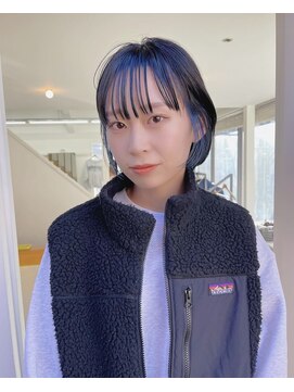 ツナグ(tsunagu) ブルーなインナーカラー