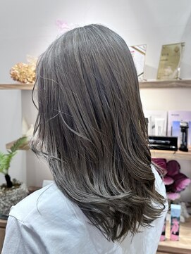 リミックス 南国店(remix) シルバーカラー