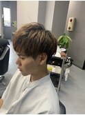 韓国マッシュ　刈り上げ　メッシュ