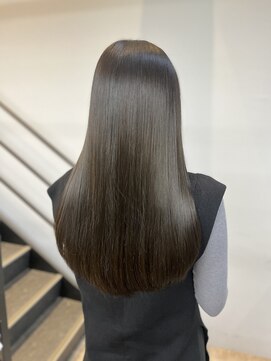 ヌープヘアーアイス(NUUP.hair ici) 大人ガーリー大人美人透明感髪質改善トリートメントグレージュ