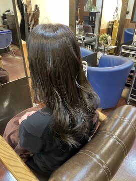 ヘアールーム(Hair Room) ウェーブロング