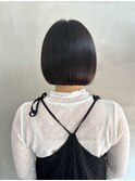 ぱつっと透明感ボブ