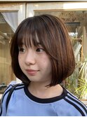 流れるサイドバンクシンプル丸みボブナチュラルマロンブラウン
