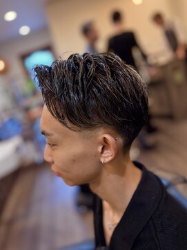 ジェイソン(JASON) ◆大人ストリート × 色気テーパーフェード