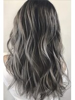 グラム 呉羽店(gram) 【赤み撃退】透明感グレージュ×筋感ハイライト