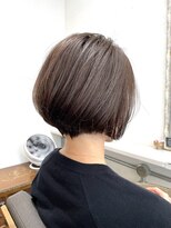 ルーモ(lumo) ☆少し重めに残して収まり良いグラデーションボブ☆