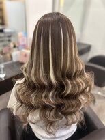 グランディールヘアデザイン(grandir hairdesign)&nbsp;ホワイトベージュハイライト！-Yurika-