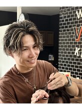 ヴェルゴ 北島店(vellgo) 岡本 英己