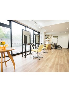 美容室が苦手な方にも◎《毎日の忙しさから解き放たれる特別な時間を提供》トータルにケアをお任せ！