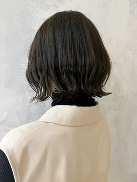 アイティーバイアルバム 下北沢店(IT by ALBUM) グレージュ外ハネ_アースカラーくびれヘアツートン_ba375421