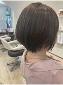 ショートボブ