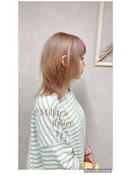 シェノン(Chainon.) 艶髪　ミルクティーベージュ　レイヤーカット　【博多】