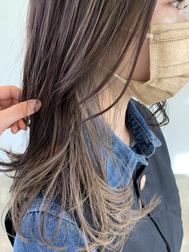 ユニ バイ マグ 長野店(Uni.by Mag) 20代30代40代大人可愛いミルクティーグレージュイヤリングカラー