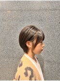 学生ショートボブ