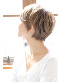 フェミニンショート