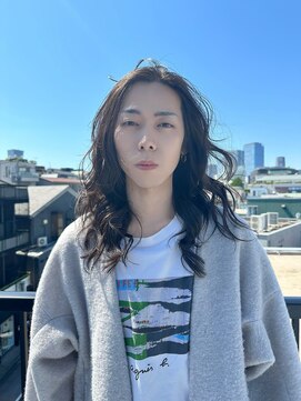 ロンドアンメゾン 原宿(Lond un Maison.) men'sメンズカットスペインカールフェザーパーマダウンパーマ