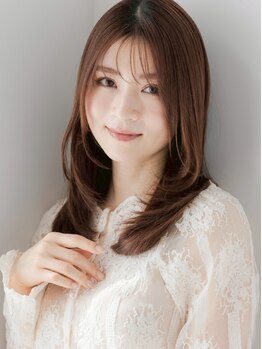 ラウレア(Laulea)の写真/年齢を感じさせない髪へ。FLO-mapエステと透明感グレイカラーで、白髪世代に“自信のツヤ”を♪