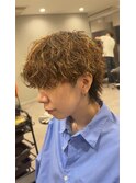 『波巻きウルフスタイル』