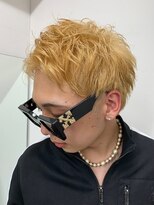 ジーニー 新百合ヶ丘(Genie) フェザーパーマサーフカール刈り上げセンターパート