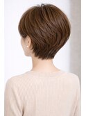 軽やかに見えるショートヘア