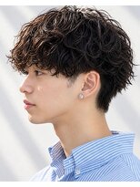 エクラート メン 仙台(ECLART men.)&nbsp;無造作カールのカーリーパーマ｜爽やかな印象のメンズマッシュ