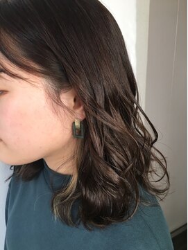 トリコ 梅田茶屋町店(trico) さりげな可愛いインナーカラー 【トリコ梅田茶屋町店】