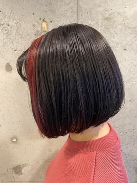 ヘアーアンドメイク ファット(Hair&Make PHAT) フェイスフレーミング赤髪カラーナチュラルボブ20代30代