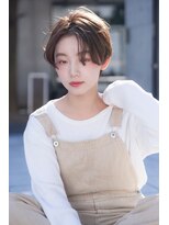 メーヴェ(Mowen) mowen 南堀江 くびれショート×オリーブカラー×大人可愛い