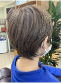ドライカットで作るお洒落上級者のショートヘアの襟足遊び
