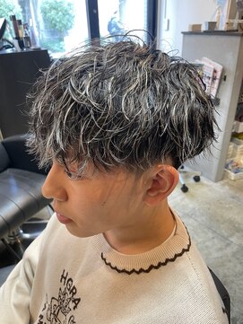 ジュンヌオム リンカラン(Jeune Homme LINGKARAN) メッシュ×波巻きスパイラル×マッシュ