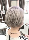 大人グレイヘアー