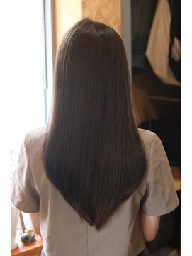 ポルコ(porco.) 小顔前髪ワンカールレイヤーカット黒髪ネビージュボブルフ