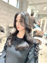 アクション 心斎橋店(ACTION)&nbsp;20代30代レイヤーカット　韓国ヘア　オリーブグレー　顔まわり