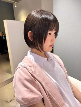 アム(amu) 丸みショートボブ/ショートボブ/顔まわりカット