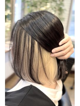 ココモ(cocomo) ブラック&ホワイトブロンド